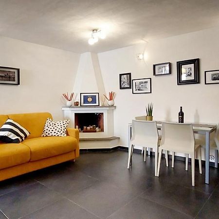 Casa Del Moro - Romantic Loft In Trastevere Exterior photo