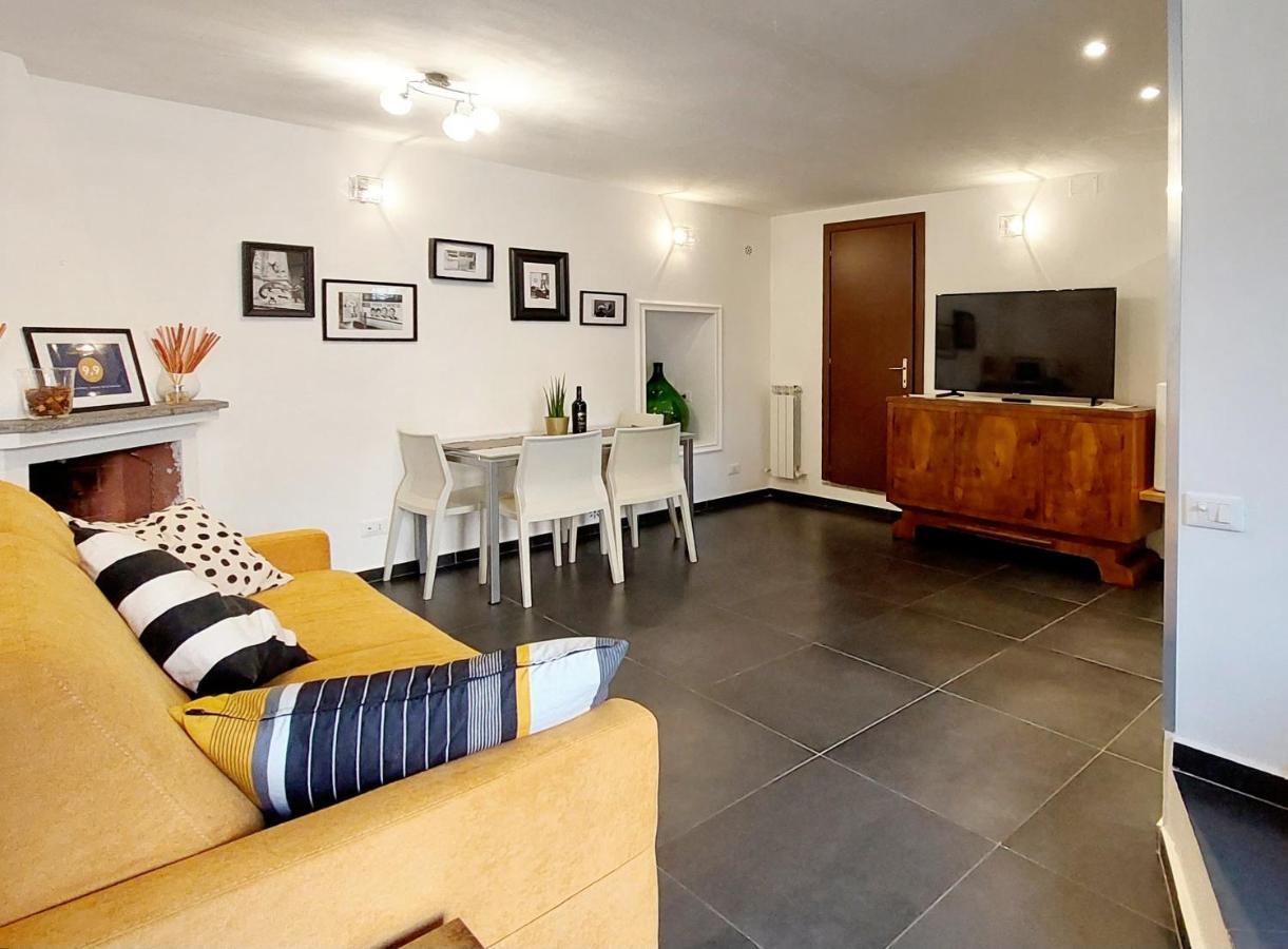 Casa Del Moro - Romantic Loft In Trastevere Exterior photo